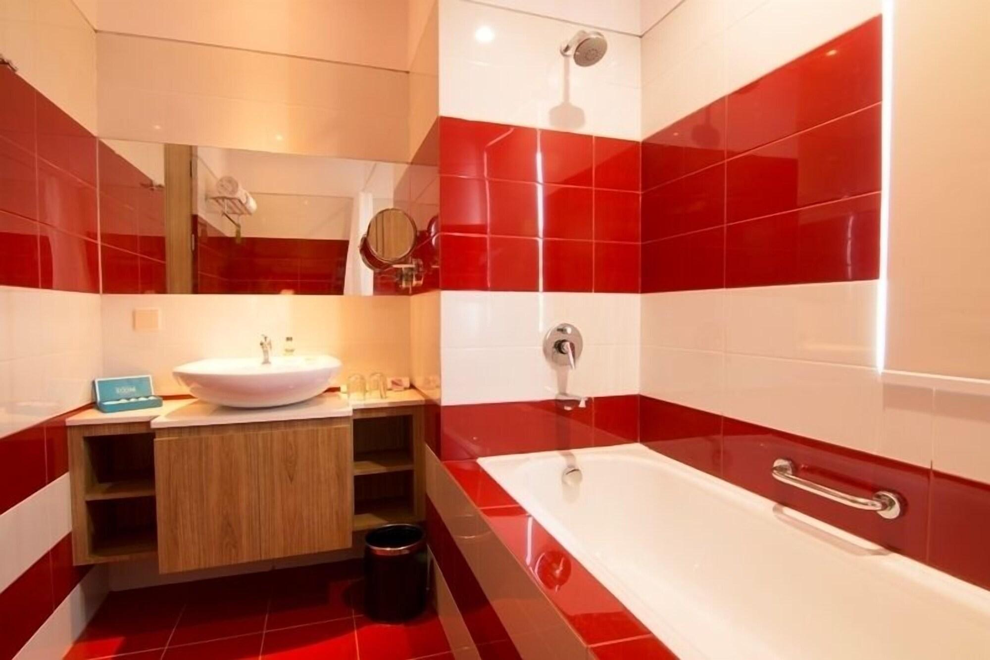 Zoom Smart Hotel Jemursari Surabaja Zewnętrze zdjęcie