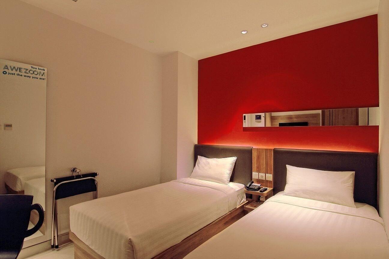 Zoom Smart Hotel Jemursari Surabaja Zewnętrze zdjęcie